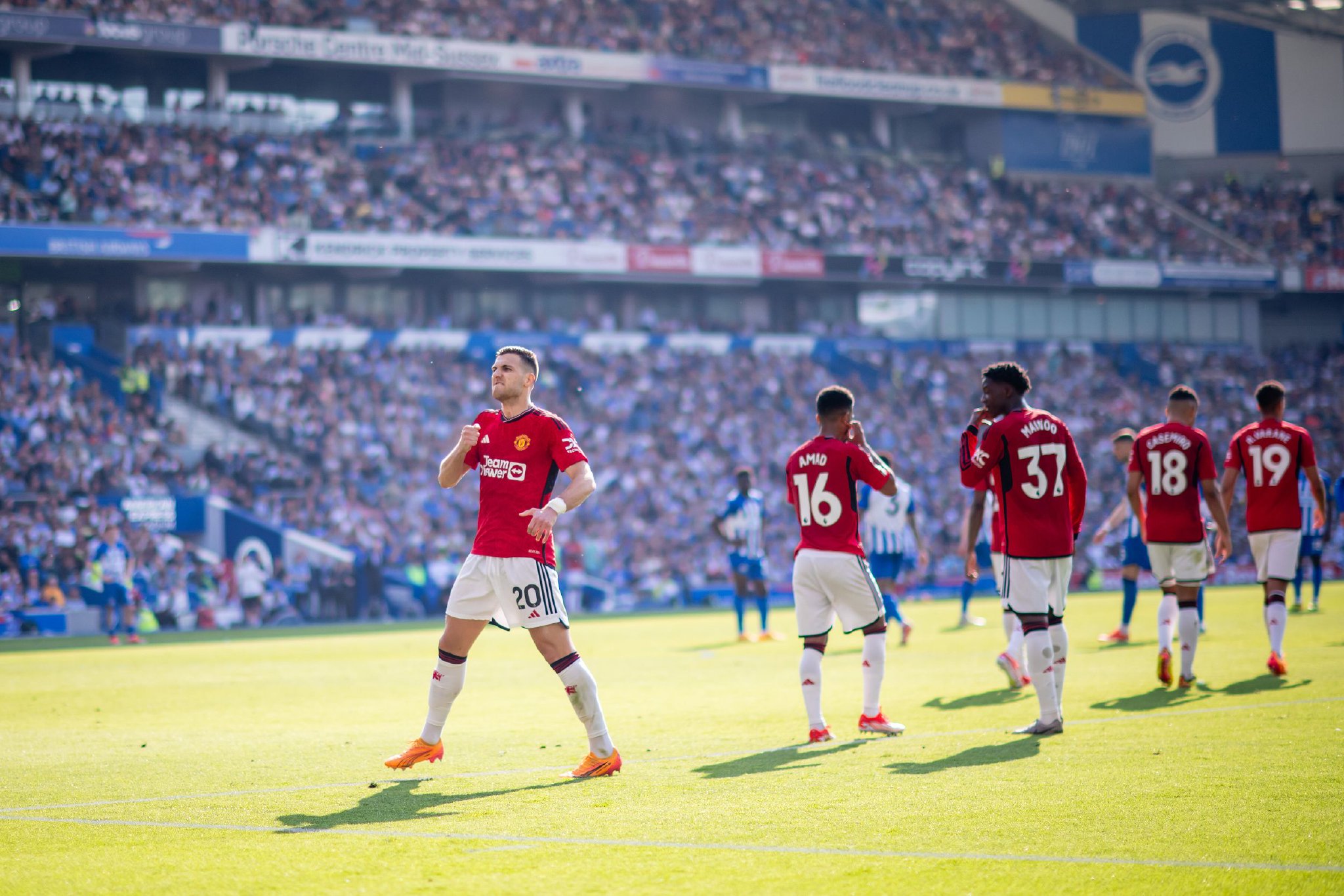 他则注重了 他则注重了